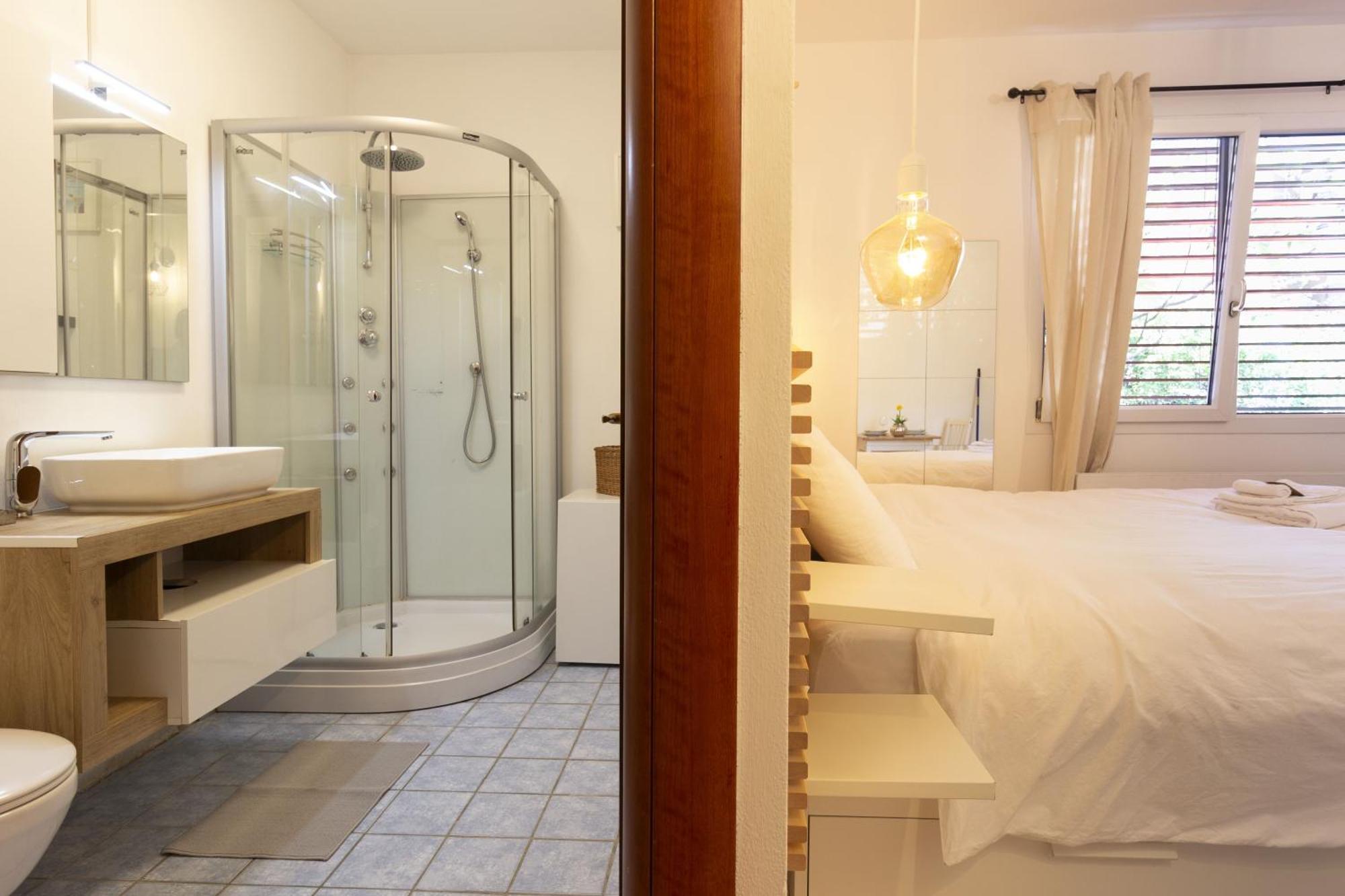 Bnb La Piccola - Free Parking Lugano Exterior photo