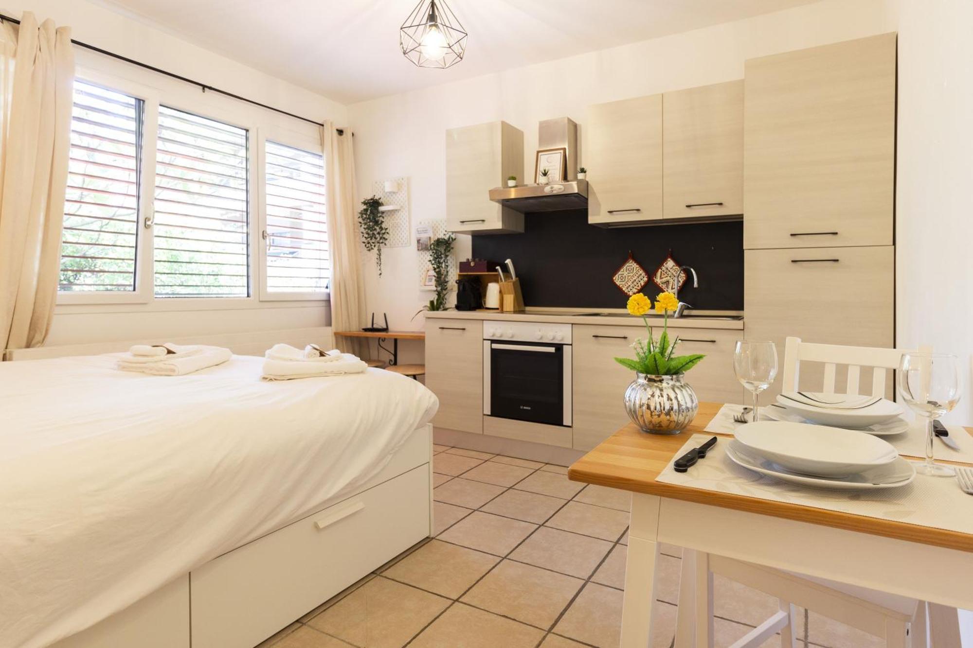 Bnb La Piccola - Free Parking Lugano Exterior photo